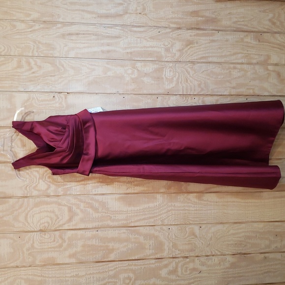 Alfred Sung New Burgundy Red Satin Sleeveless A-Line Gown Dress Size 18 #D811S - Picture 2 of 7